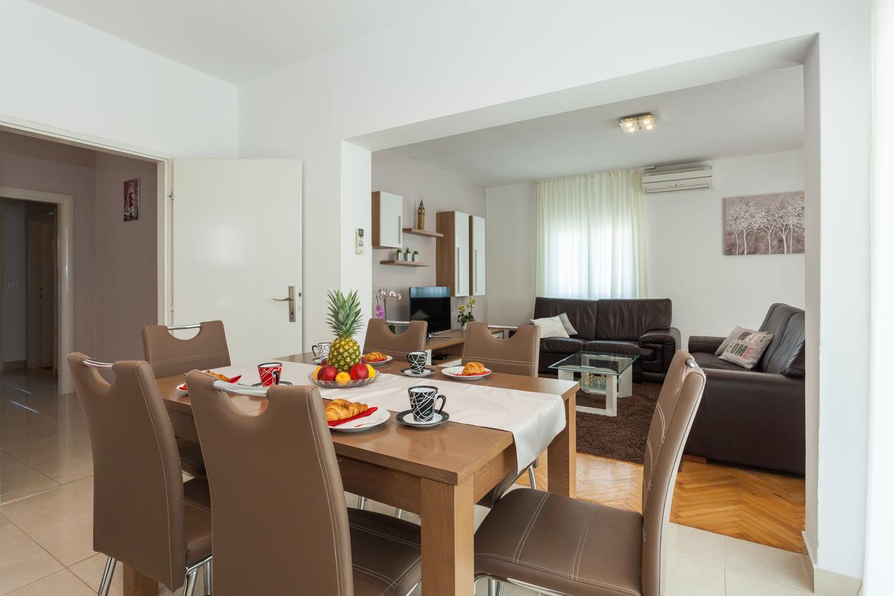 Apartment Klara Биоград-на-Мору Экстерьер фото