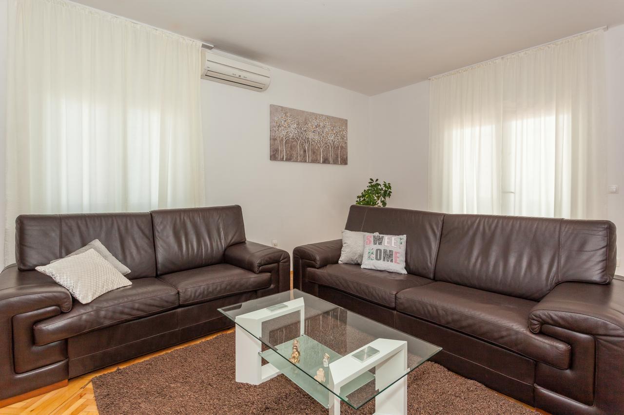 Apartment Klara Биоград-на-Мору Экстерьер фото