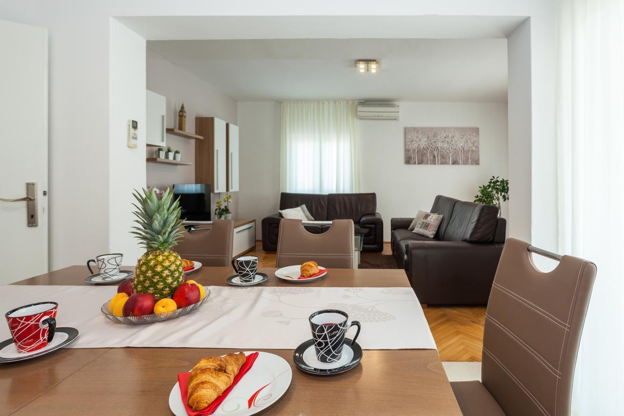 Apartment Klara Биоград-на-Мору Экстерьер фото