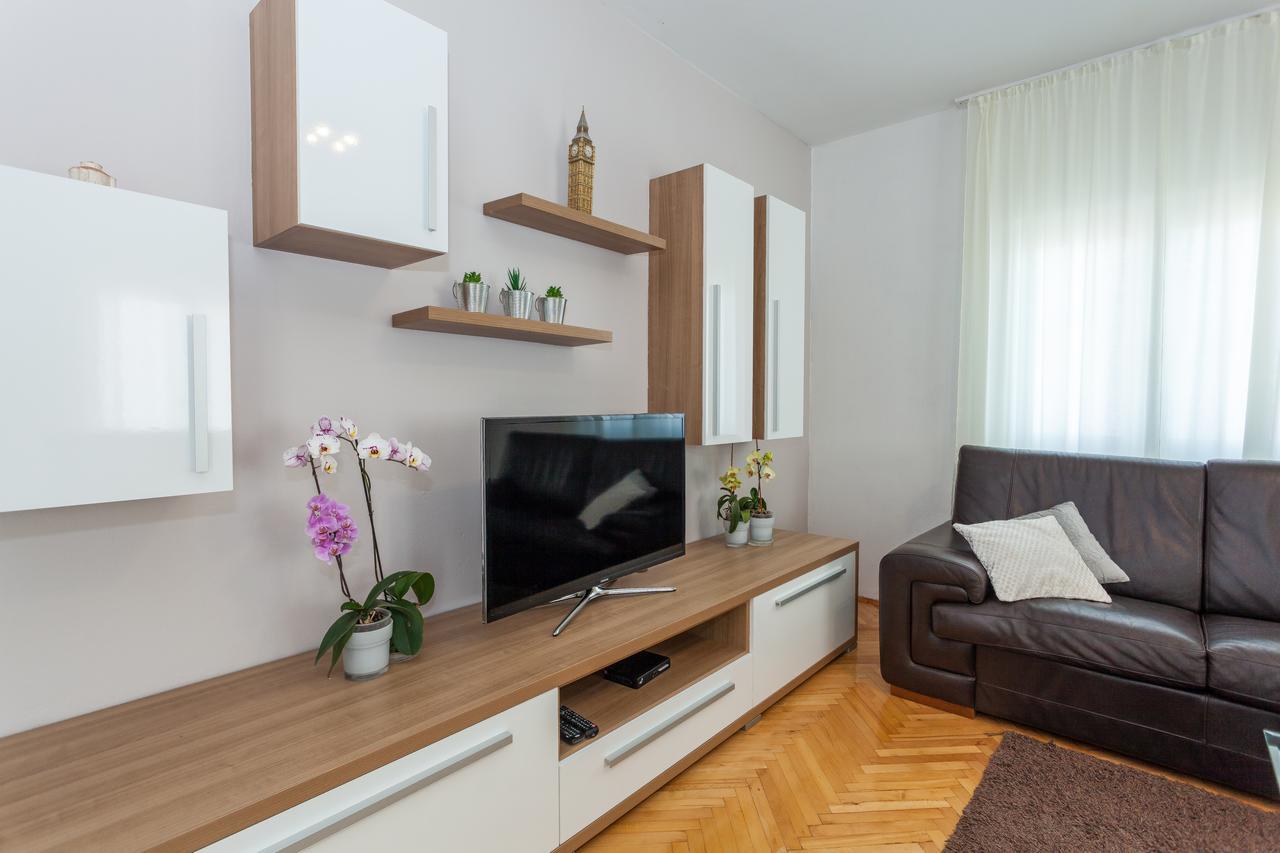 Apartment Klara Биоград-на-Мору Экстерьер фото